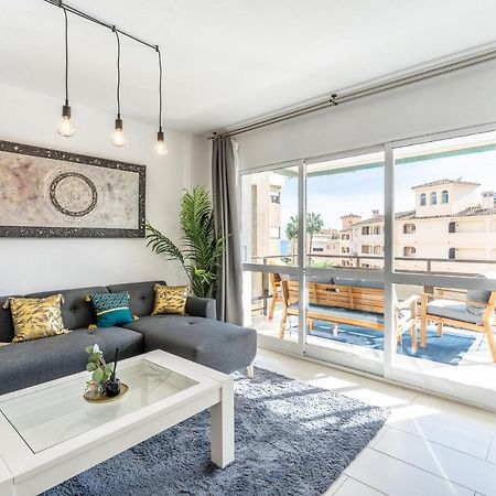 Sea View 2 Bedroom Apartment 2 Min Away From The Beach Torremolinos Zewnętrze zdjęcie