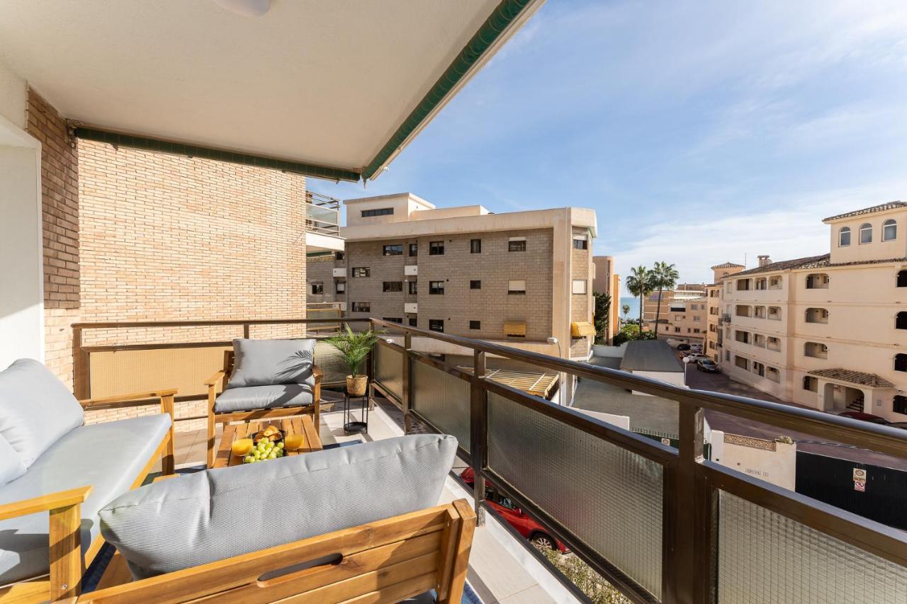 Sea View 2 Bedroom Apartment 2 Min Away From The Beach Torremolinos Zewnętrze zdjęcie