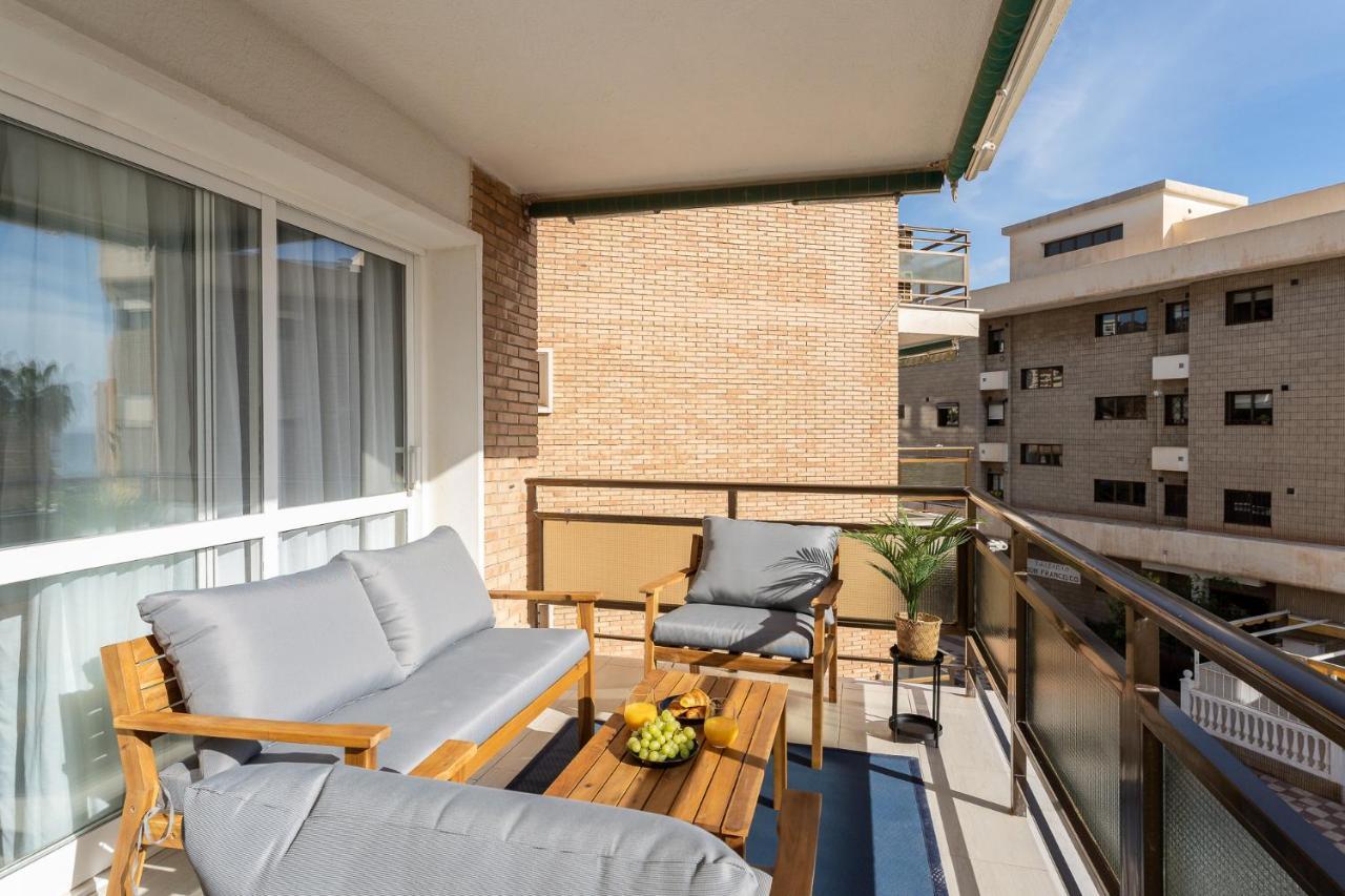 Sea View 2 Bedroom Apartment 2 Min Away From The Beach Torremolinos Zewnętrze zdjęcie
