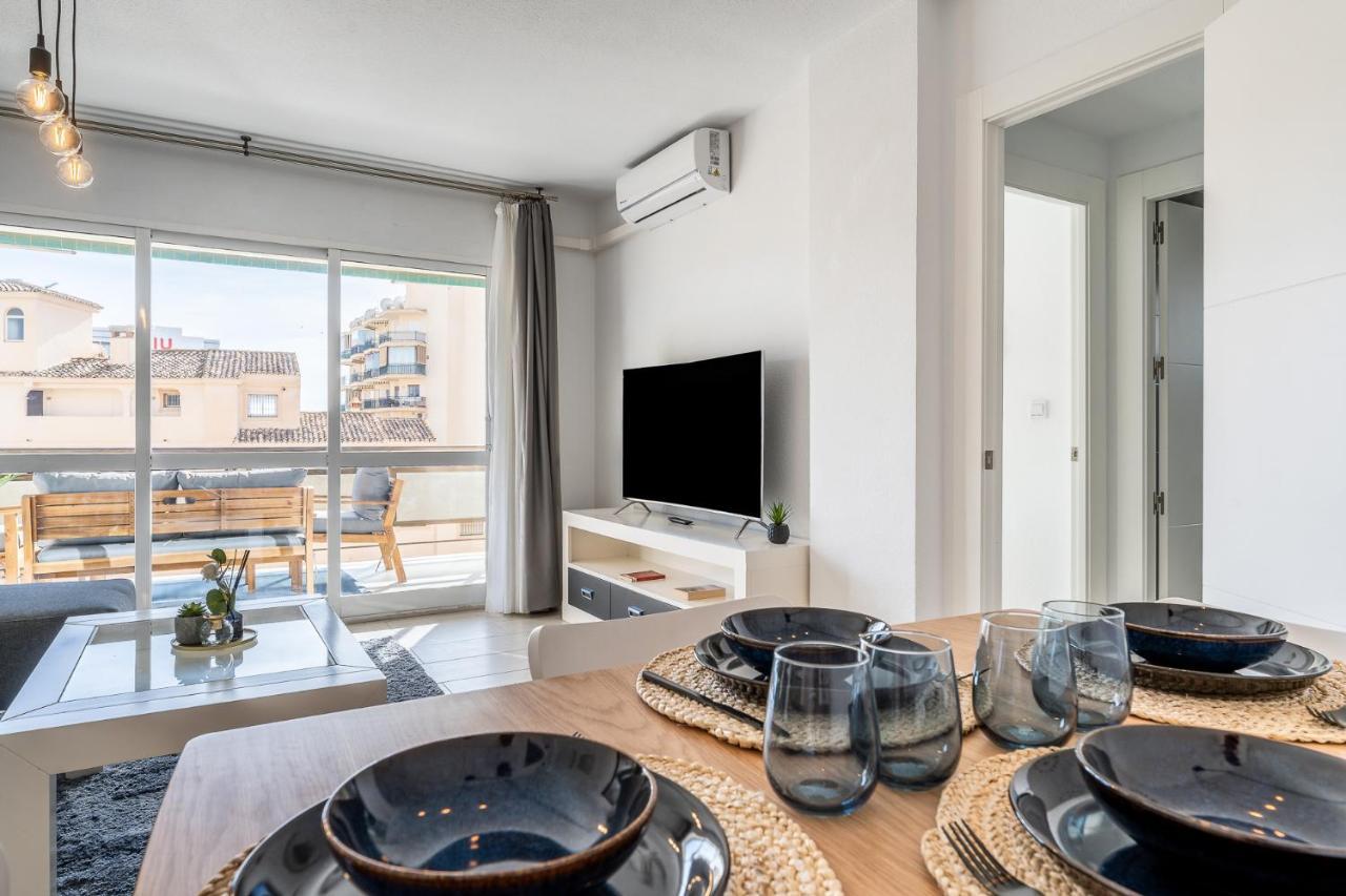 Sea View 2 Bedroom Apartment 2 Min Away From The Beach Torremolinos Zewnętrze zdjęcie